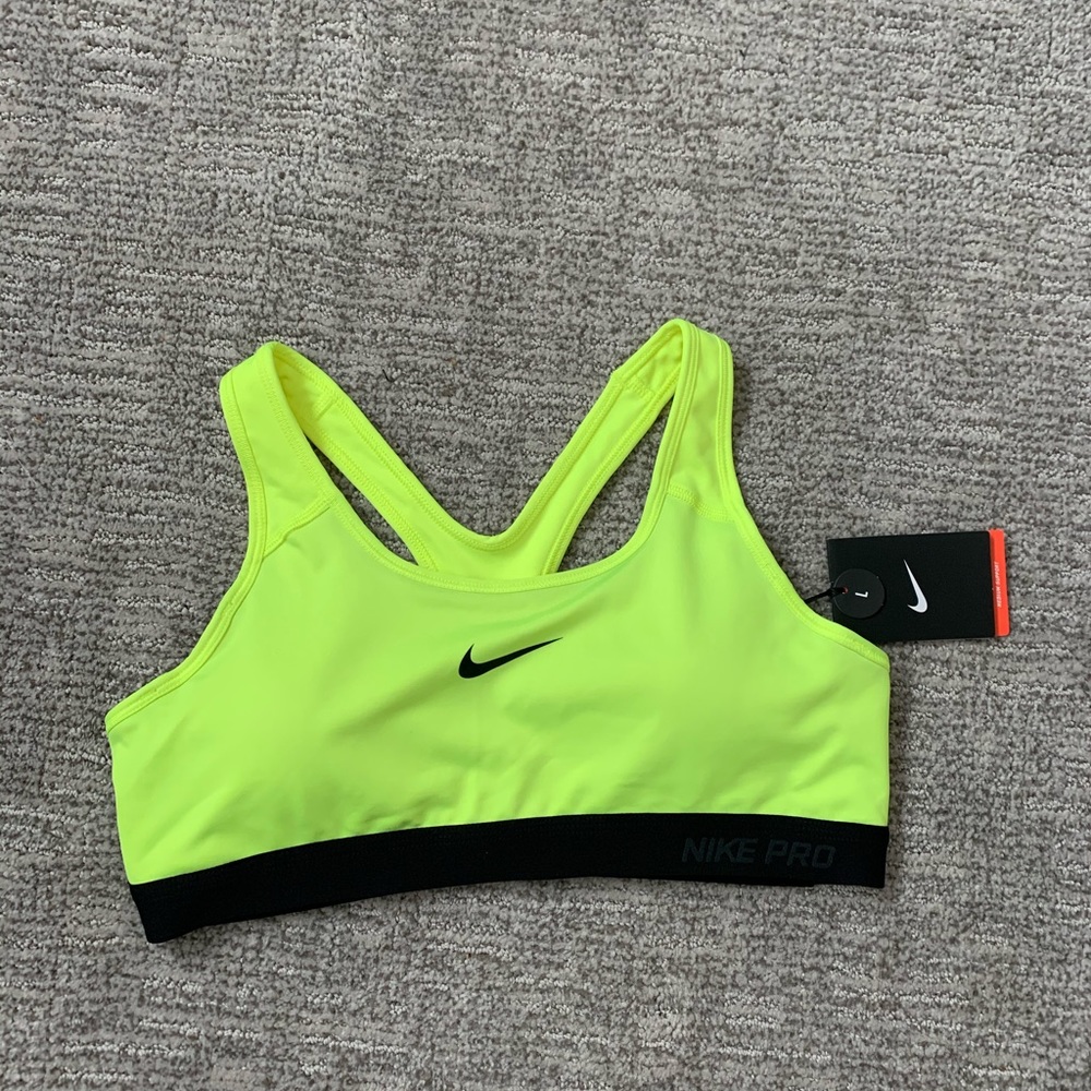 Nike sports bra